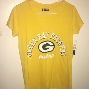 Woman’s Green Bay Packers shirt